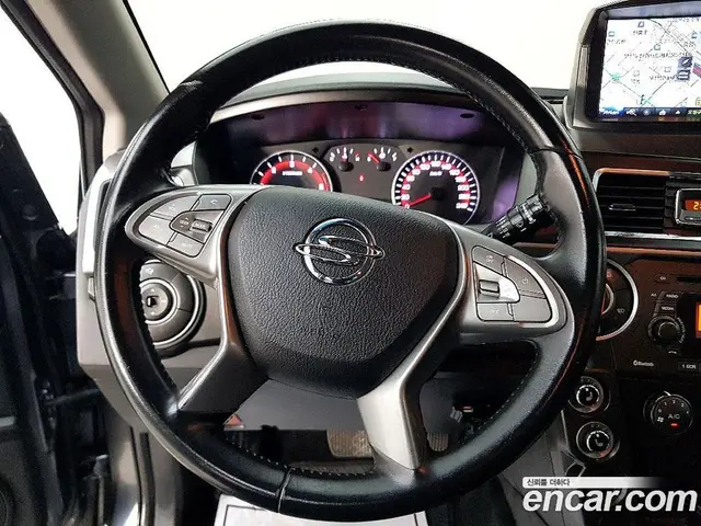 SsangYong Korando 2017 2.2 автомат (гидро), миниатюра 11