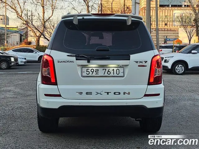 SsangYong Rexton 2014 2.0 автомат (гидро), миниатюра 3