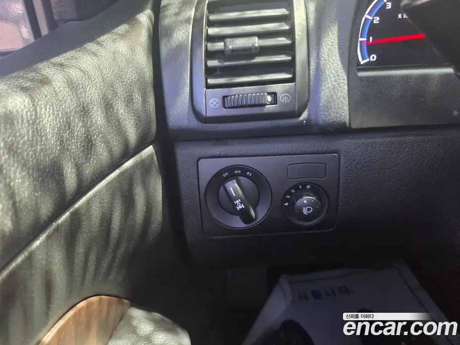 SsangYong Rexton 2015 2.0 автомат (гидро), фото 15