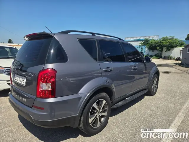 SsangYong Rexton 2015 2.0 автомат (гидро), миниатюра 4