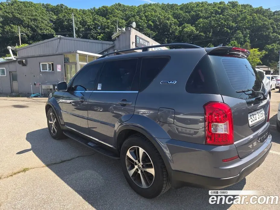 SsangYong Rexton 2015 2.0 автомат (гидро), фото 5