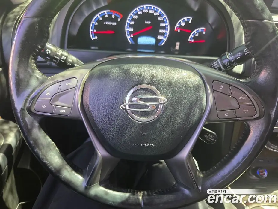 SsangYong Rexton 2015 2.0 автомат (гидро), фото 9