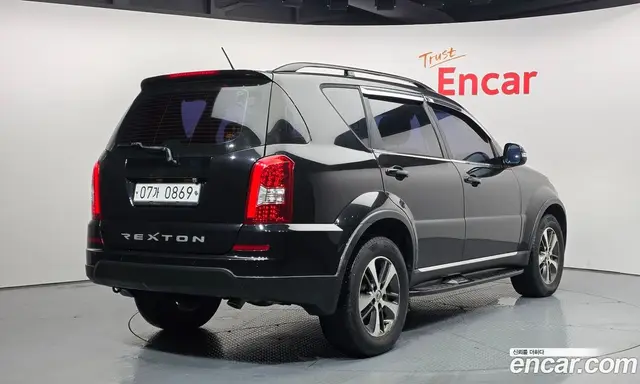 SsangYong Rexton 2016 2.2 автомат (гидро), миниатюра 2