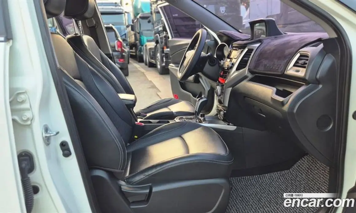 SsangYong TIBOLI 2015 1.6 автомат (гидро), фото 15