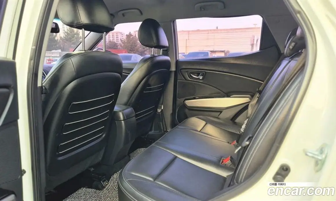 SsangYong TIBOLI 2015 1.6 автомат (гидро), фото 17