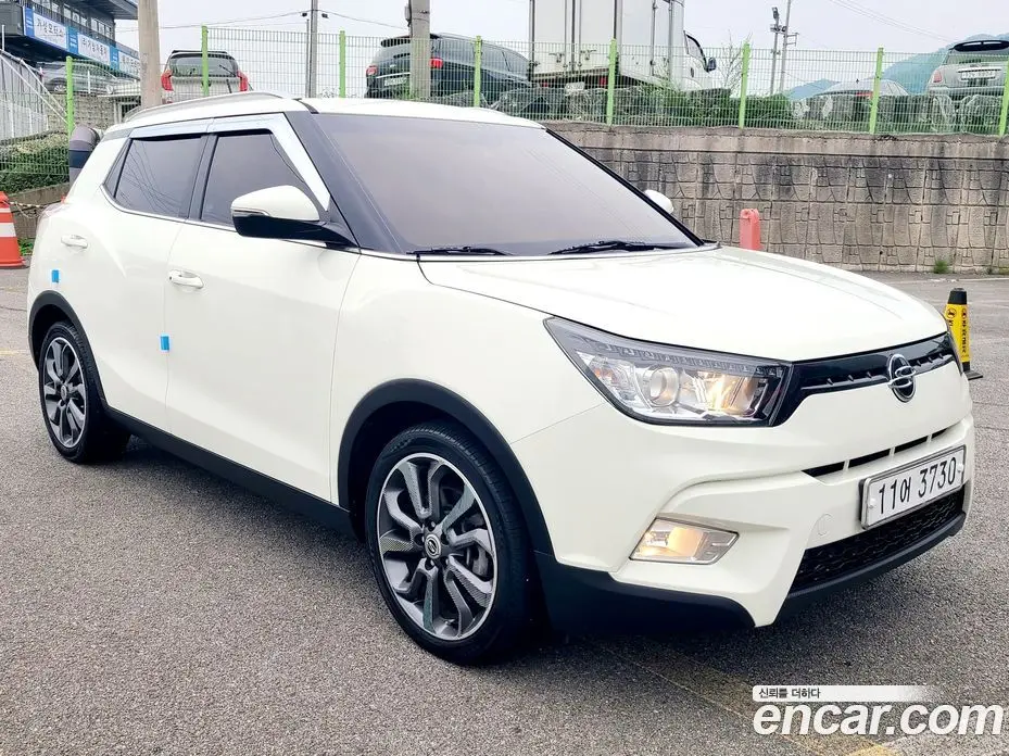 SsangYong TIBOLI 2015 1.6 автомат (гидро), фото 1 SsangYong TIBOLI 2015 1.6 автомат (гидро), фото 1