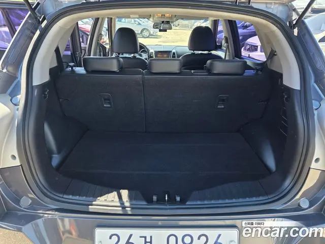 SsangYong TIBOLI 2015 1.6 автомат (гидро), миниатюра 9