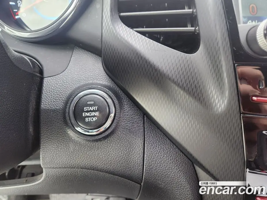 SsangYong TIBOLI 2017 1.6 автомат (гидро), фото 13 SsangYong TIBOLI 2017 1.6 автомат (гидро), фото 13