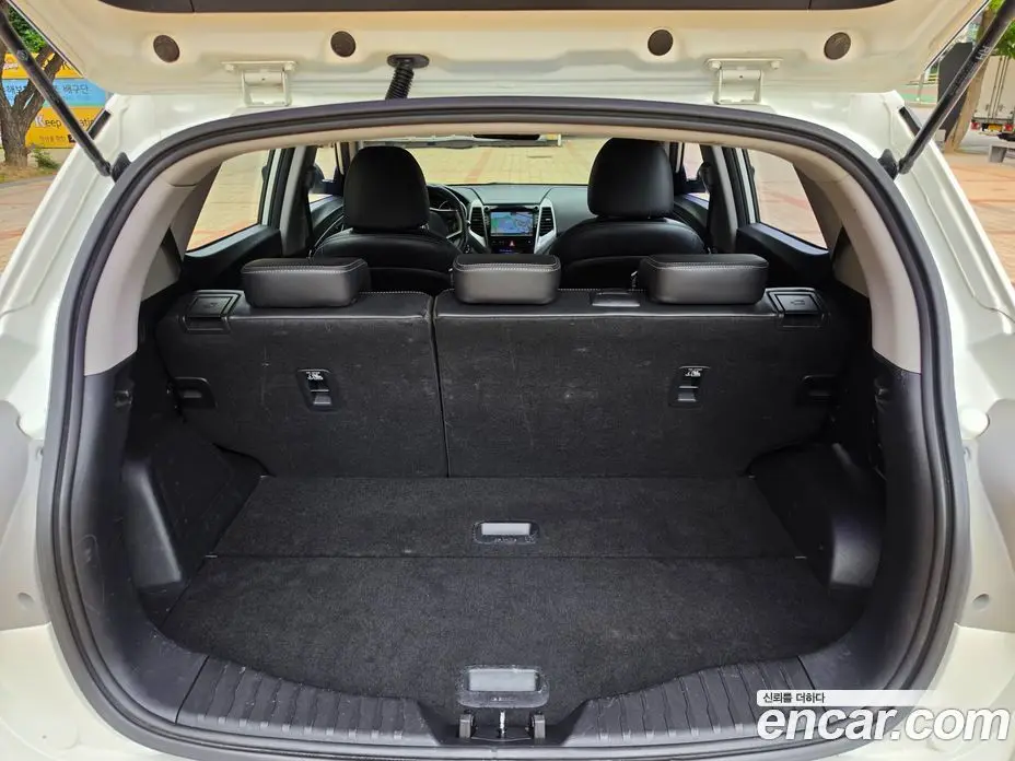 SsangYong TIBOLI 2017 1.6 автомат (гидро), фото 10
