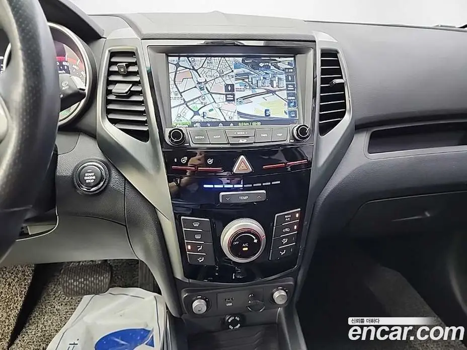 SsangYong TIBOLI 2018 1.6 автомат (гидро), фото 11
