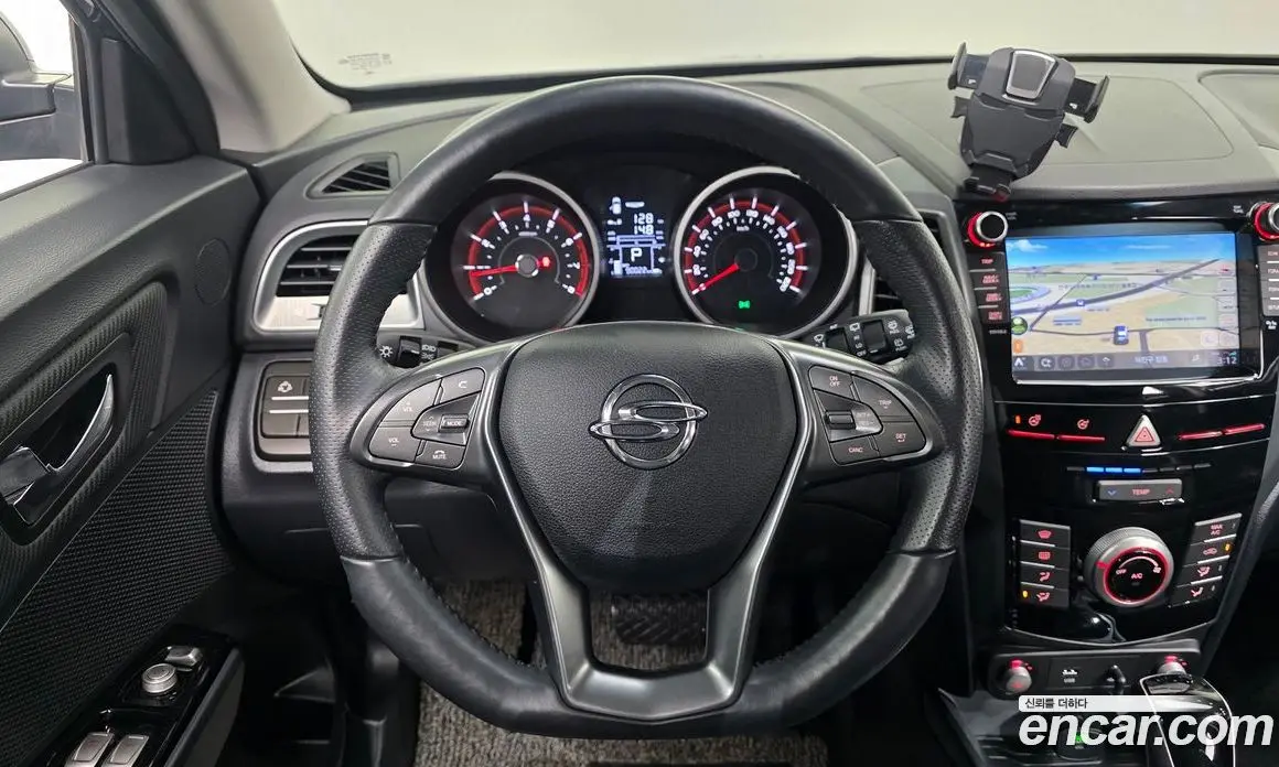SsangYong TIBOLI 2019 1.6 автомат (гидро), фото 14