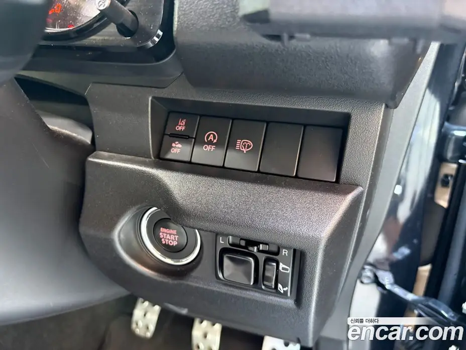 Suzuki Jimny 2024 1.4 механика, фото 19