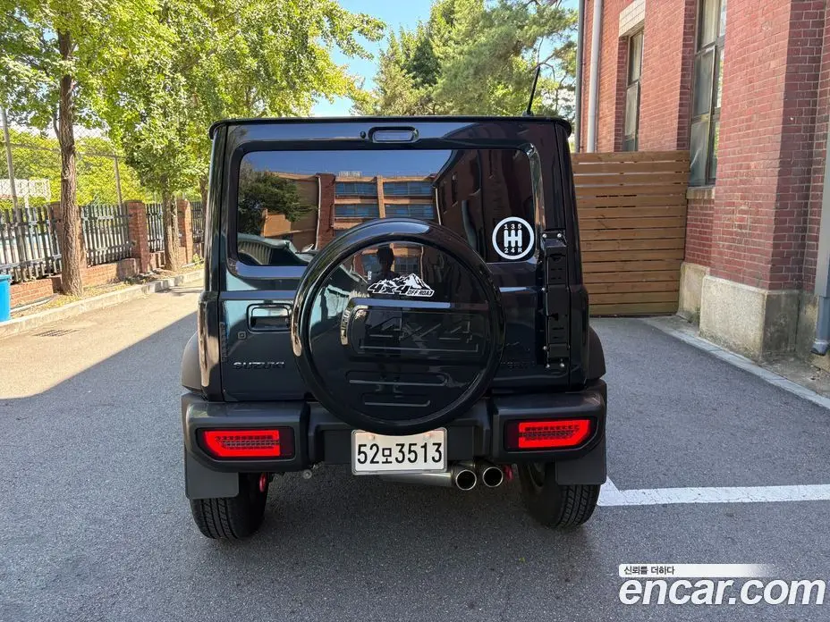 Suzuki Jimny 2024 1.4 механика, фото 4
