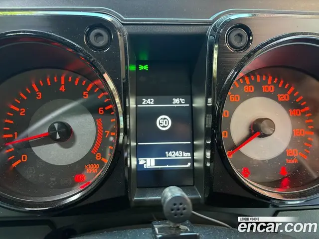 Suzuki Jimny 2024 1.4 механика, миниатюра 7