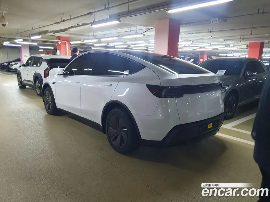 Tesla Model Y 2026 0.4 автомат (гидро), фото 12