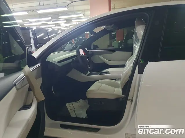Tesla Model Y 2026 0.4 автомат (гидро), миниатюра 6
