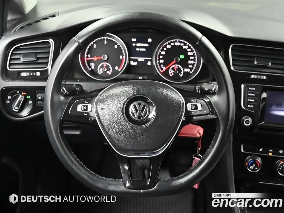 Volkswagen Golf 2013 1.6 автомат (гидро), фото 13