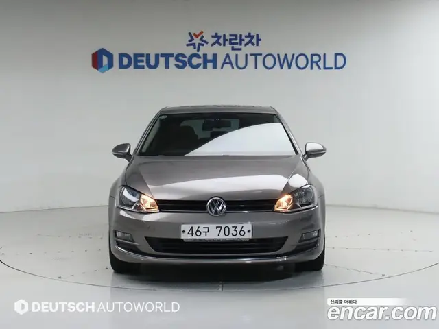 Volkswagen Golf 2013 1.6 автомат (гидро), миниатюра 3