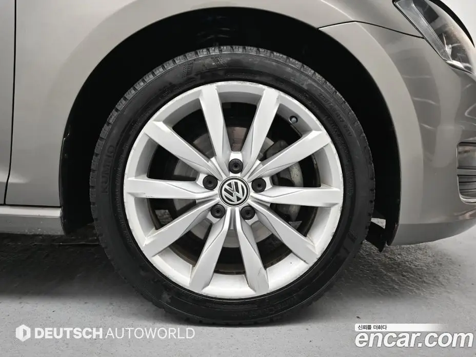 Volkswagen Golf 2013 1.6 автомат (гидро), фото 5