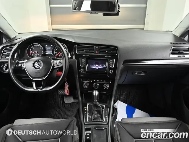 Volkswagen Golf 2013 1.6 автомат (гидро), миниатюра 7