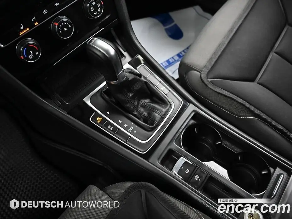 Volkswagen Golf 2013 1.6 автомат (гидро), фото 9