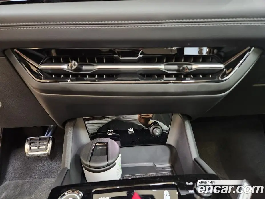 Audi Q6 e-tron 2025 0.2 автомат (гидро), фото 16 Audi Q6 e-tron 2025 0.2 автомат (гидро), фото 16