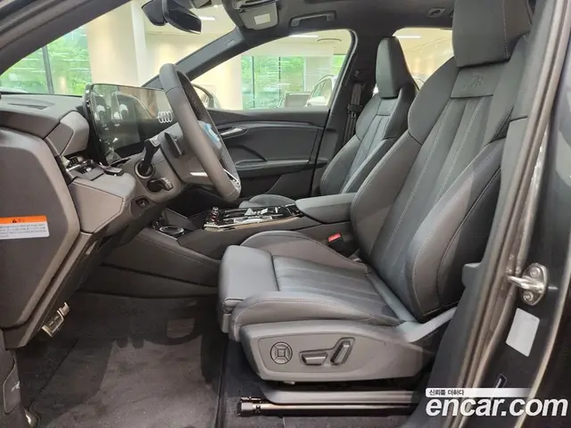 Audi Q6 e-tron 2025 0.2 автомат (гидро), миниатюра 10 Audi Q6 e-tron 2025 0.2 автомат (гидро), миниатюра 10