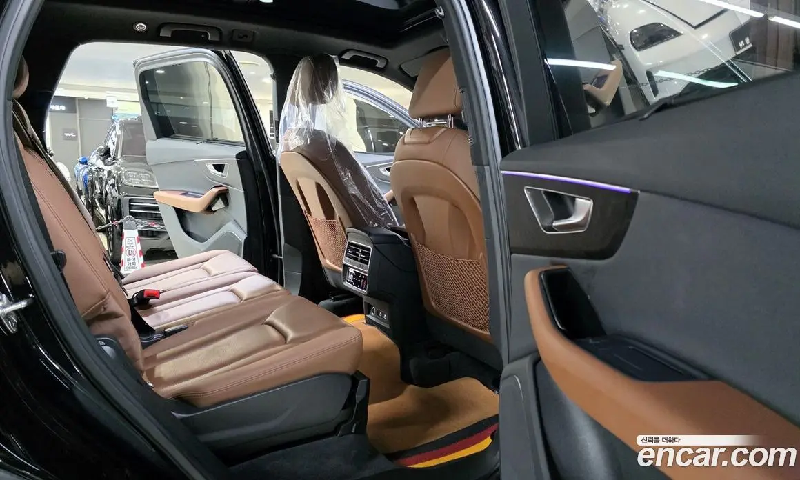 Audi Q7 2023 3.0 автомат (гидро), фото 11
