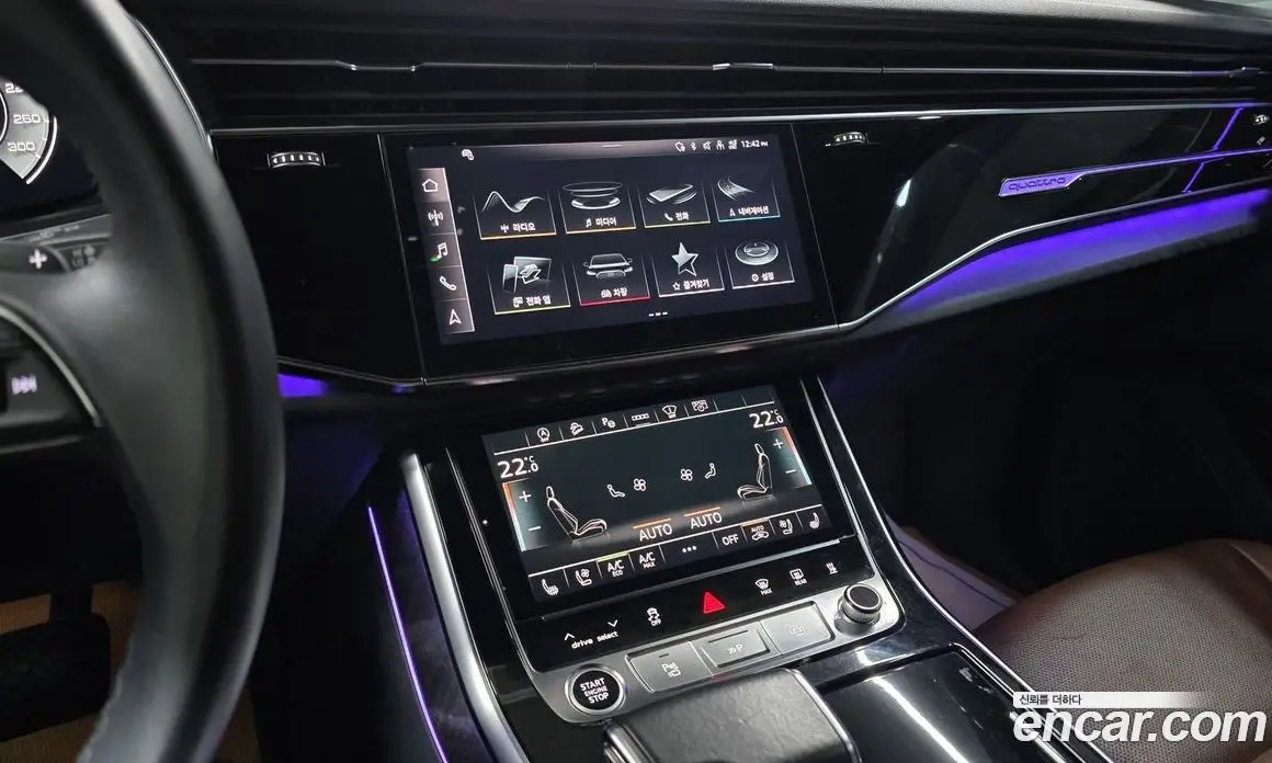 Audi Q7 2023 3.0 автомат (гидро), фото 14