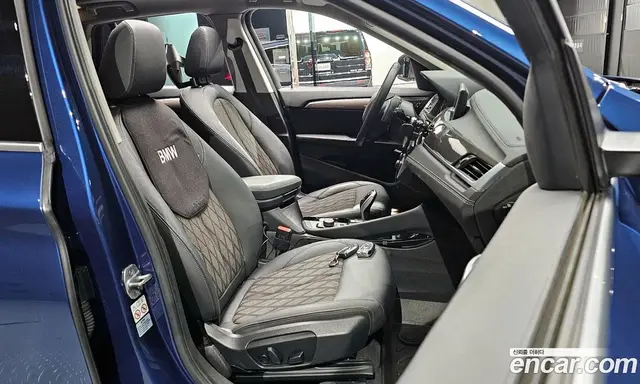 BMW X1 2021 2.0 автомат (гидро), миниатюра 10