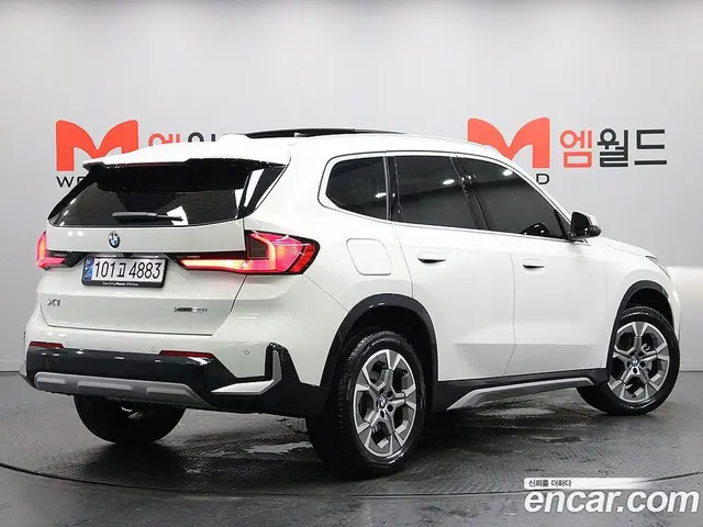 BMW X1 2024 2.0 автомат (гидро), миниатюра 2