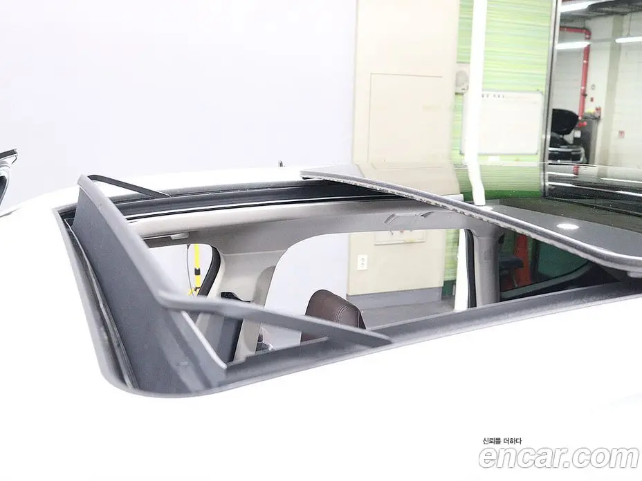 BMW X1 2024 2.0 автомат (гидро), фото 12