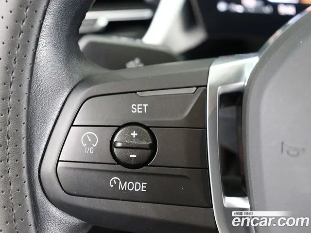 BMW X1 2024 2.0 автомат (гидро), миниатюра 9