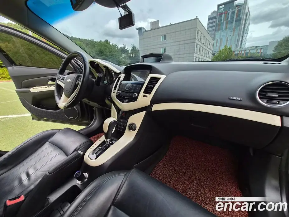 Chevrolet Cruze 2012 1.8 автомат (гидро), фото 15 Chevrolet Cruze 2012 1.8 автомат (гидро), фото 15