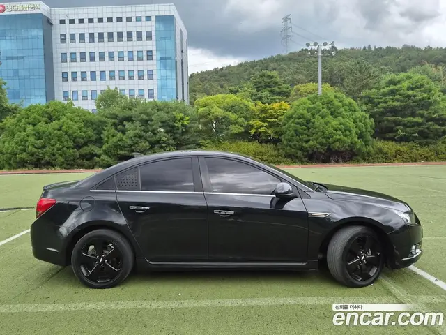 Chevrolet Cruze 2012 1.8 автомат (гидро), миниатюра 8 Chevrolet Cruze 2012 1.8 автомат (гидро), миниатюра 8