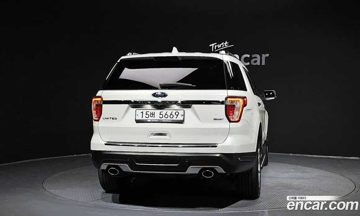 Ford Explorer 2018 2.3 автомат (гидро), фото 4 Ford Explorer 2018 2.3 автомат (гидро), фото 4