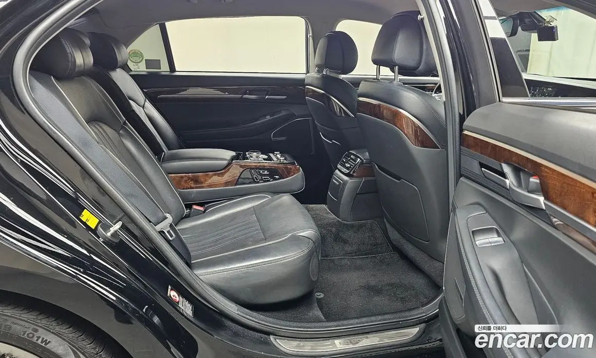 Genesis EQ900 2016 3.8 автомат (гидро), фото 12 Genesis EQ900 2016 3.8 автомат (гидро), фото 12