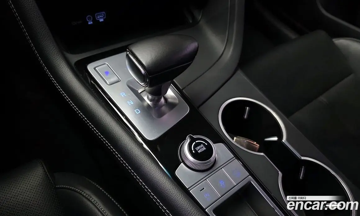 Genesis G70 2018 2.0 автомат (гидро), фото 9 Genesis G70 2018 2.0 автомат (гидро), фото 9