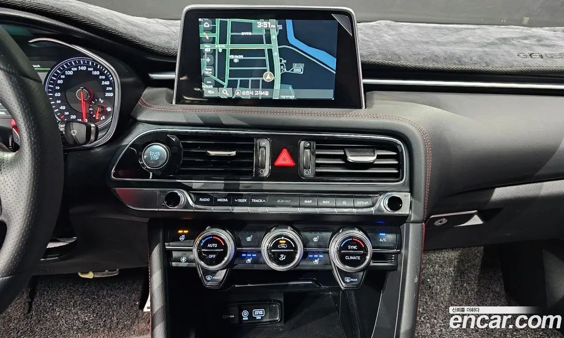 Genesis G70 2019 2.0 автомат (гидро), фото 15