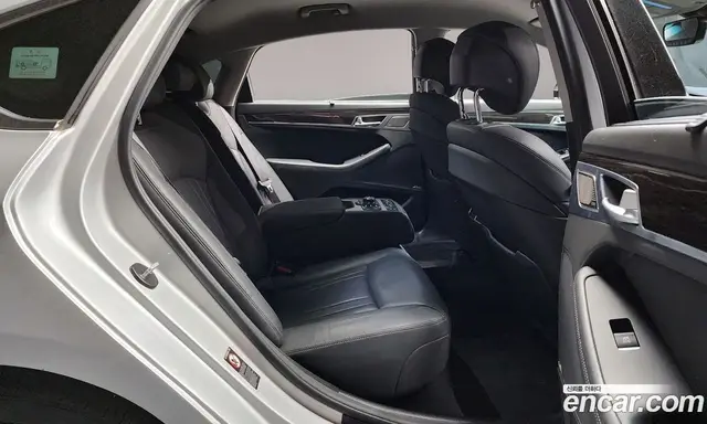 Genesis G80 2017 3.3 автомат (гидро), миниатюра 11 Genesis G80 2017 3.3 автомат (гидро), миниатюра 11