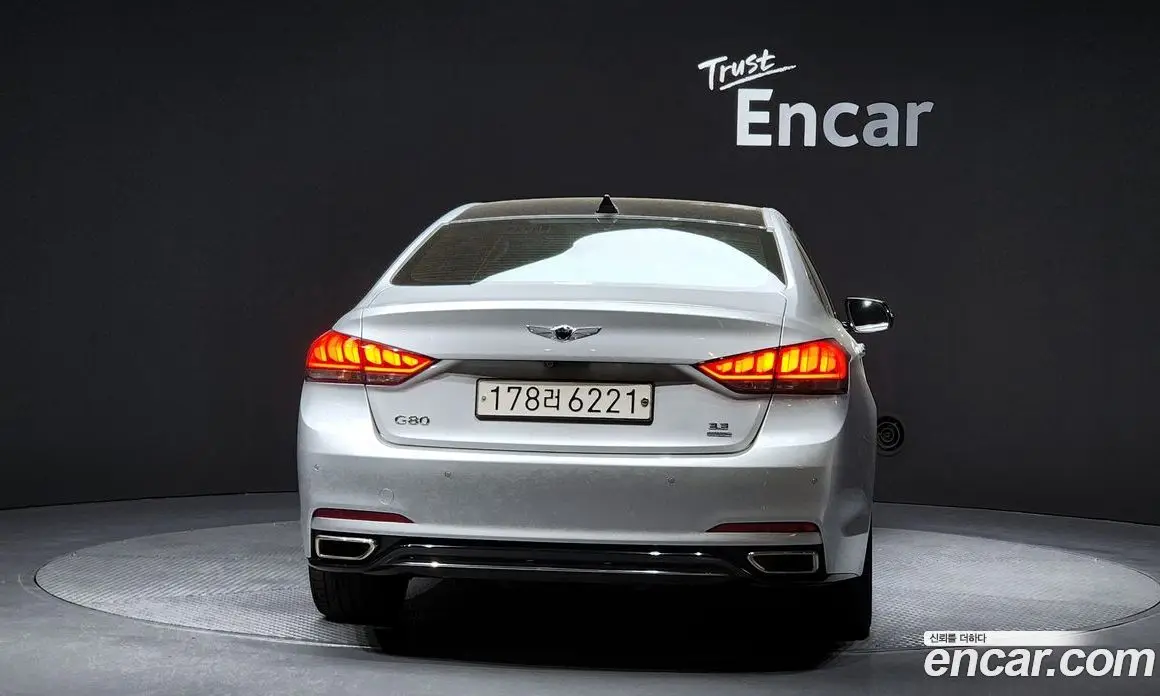 Genesis G80 2017 3.3 автомат (гидро), фото 4 Genesis G80 2017 3.3 автомат (гидро), фото 4