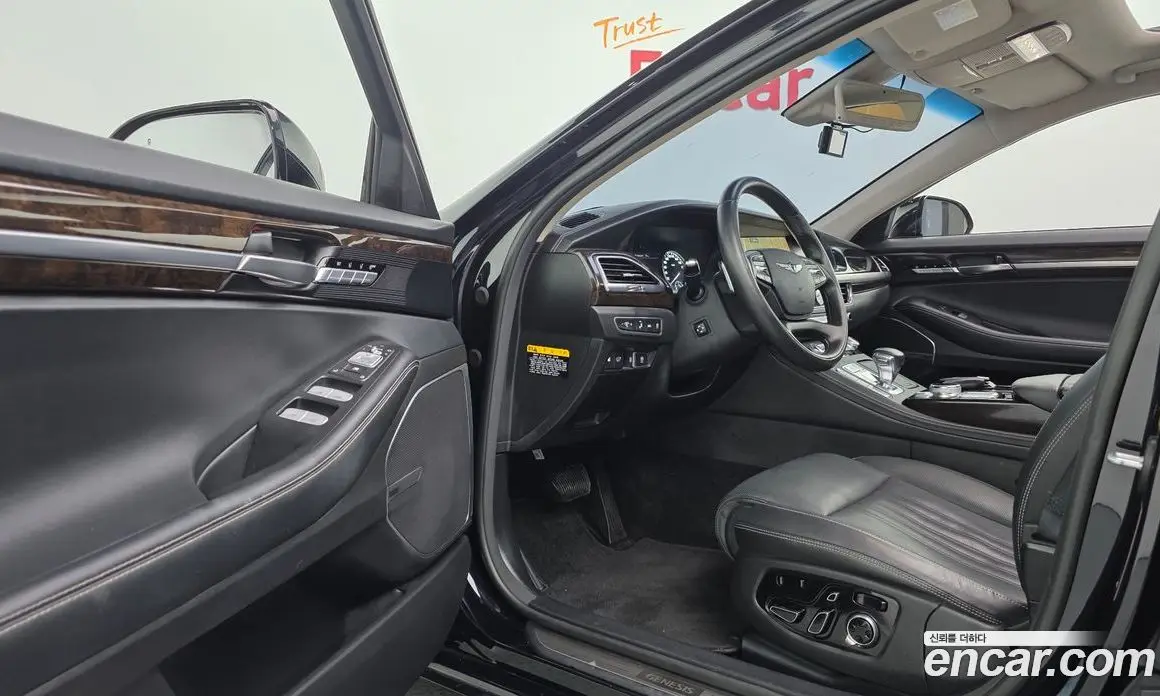 Genesis G90 2019 3.8 автомат (гидро), фото 13 Genesis G90 2019 3.8 автомат (гидро), фото 13