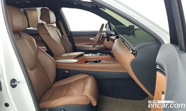 Genesis GV70 2021 2.5 автомат (гидро), миниатюра 11 Genesis GV70 2021 2.5 автомат (гидро), миниатюра 11