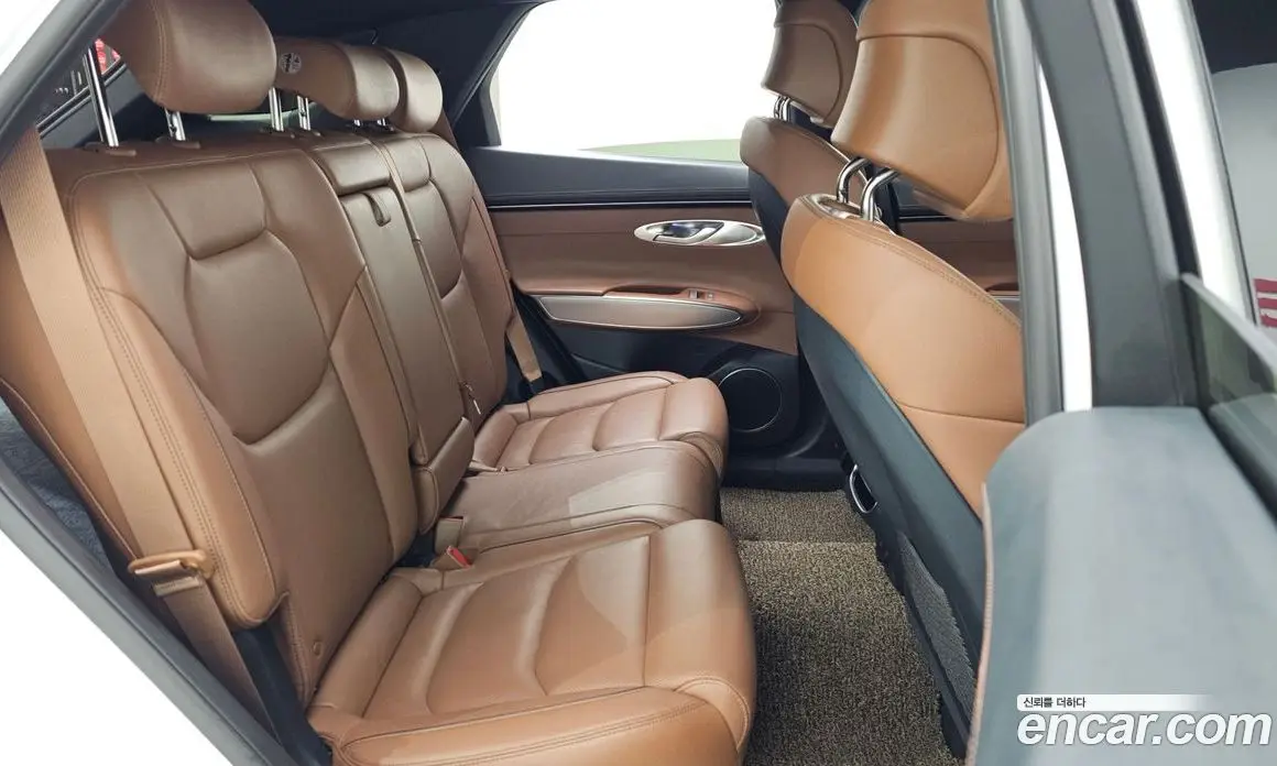 Genesis GV70 2021 2.5 автомат (гидро), фото 12 Genesis GV70 2021 2.5 автомат (гидро), фото 12