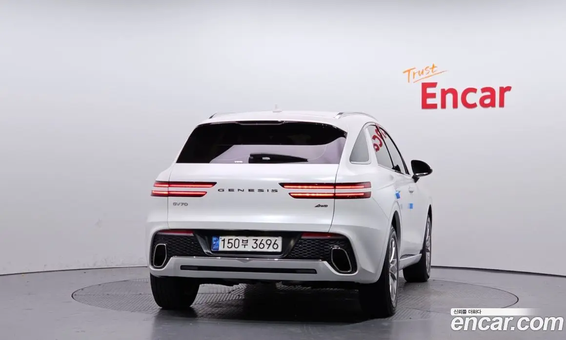 Genesis GV70 2021 2.5 автомат (гидро), фото 4 Genesis GV70 2021 2.5 автомат (гидро), фото 4