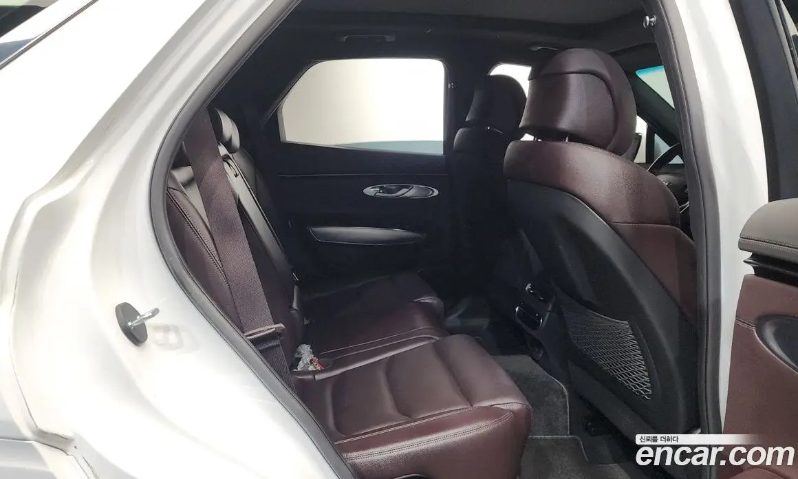 Genesis GV70 2021 2.5 автомат (гидро), фото 11