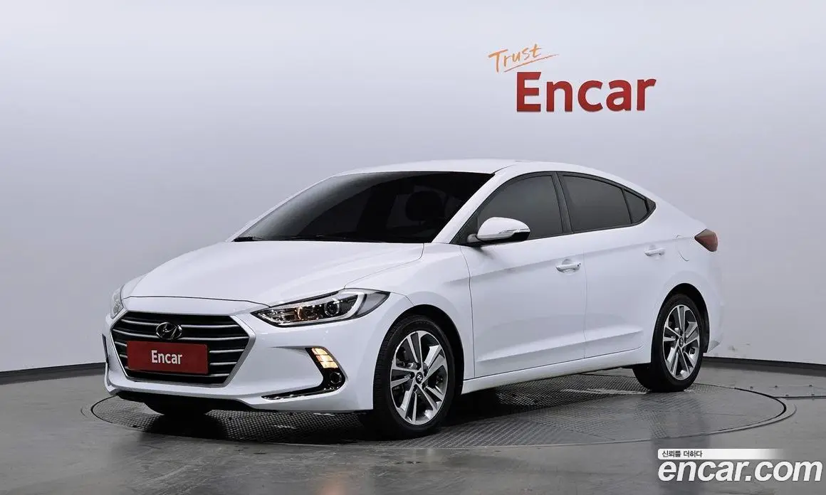 Hyundai Avante 2018 1.6 автомат (гидро), фото 1 Hyundai Avante 2018 1.6 автомат (гидро), фото 1