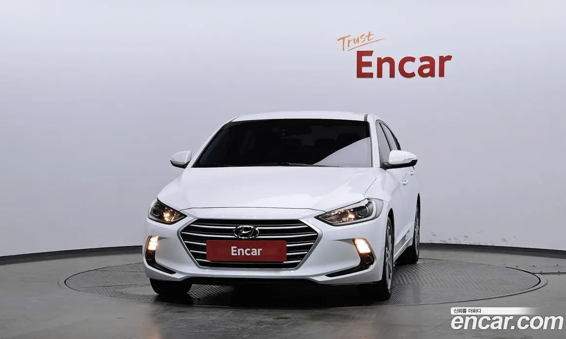 Hyundai Avante 2018 1.6 автомат (гидро), фото 3 Hyundai Avante 2018 1.6 автомат (гидро), фото 3