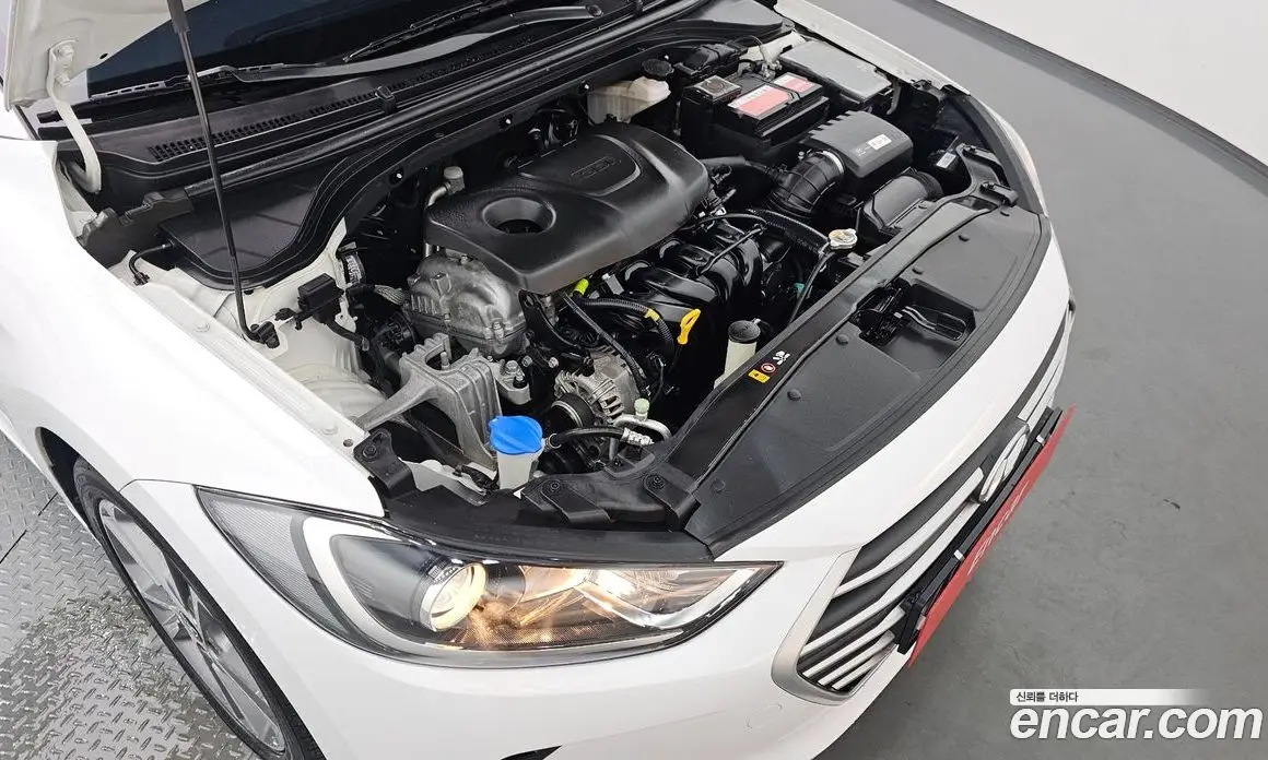 Hyundai Avante 2018 1.6 автомат (гидро), фото 6 Hyundai Avante 2018 1.6 автомат (гидро), фото 6