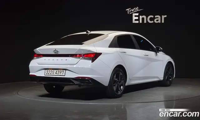 Hyundai Avante 2020 1.6 автомат (гидро), миниатюра 2
